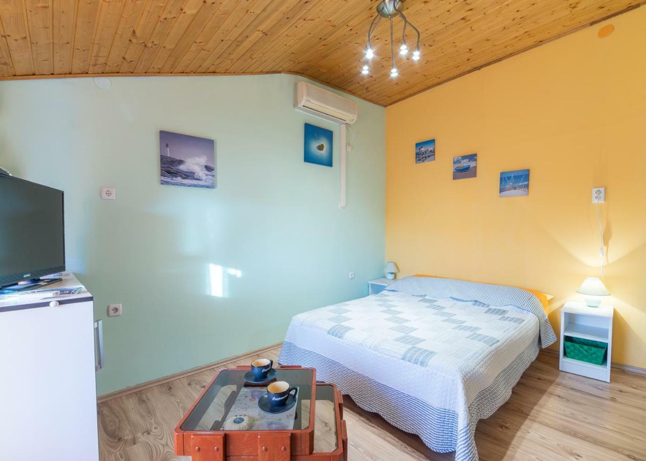 Apartment In Center Πούλα Εξωτερικό φωτογραφία